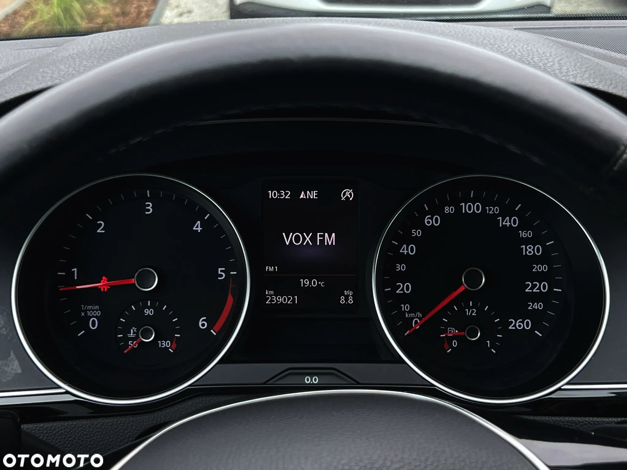 Volkswagen Passat Variant 2.0 TDI DSG (BlueMotion Technology) Comfortline - 21