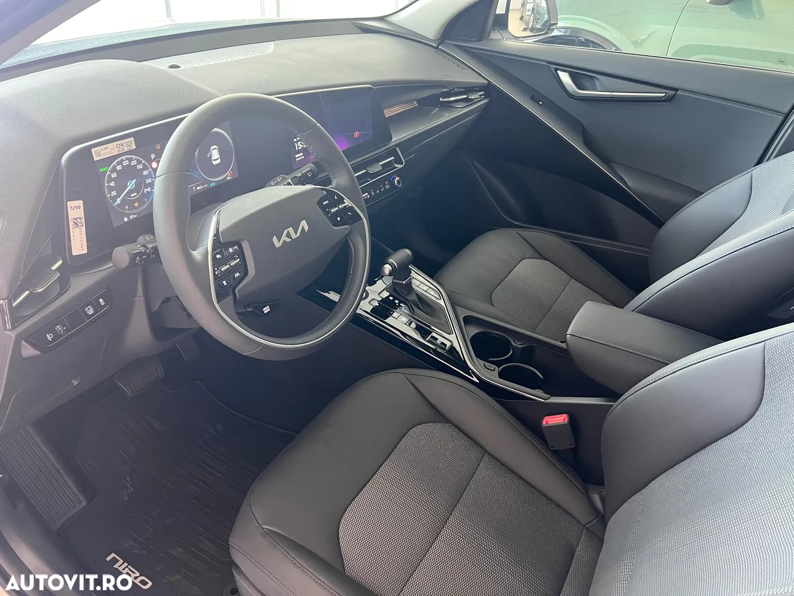 Kia Niro 1.6 GDI 6DCT HEV Comfort - 12