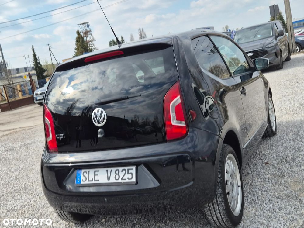 Volkswagen up! 1.0 street - 11