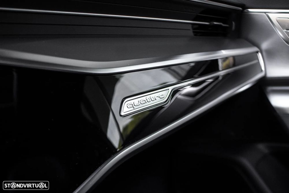 Audi A6 Avant 55 TFSI e quattro S tronic S line - 24