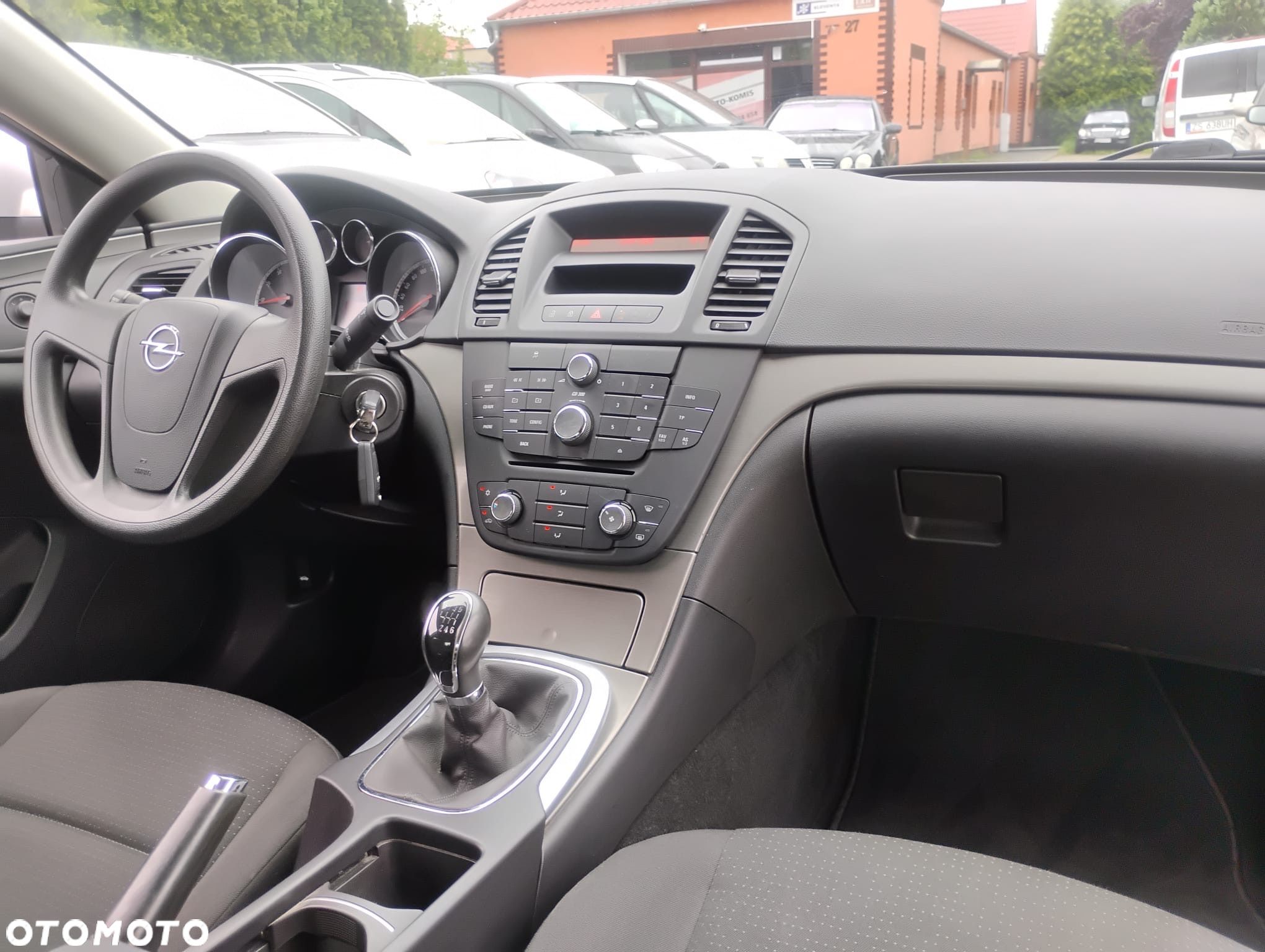 Opel Insignia 1.6 Design Edition - 19