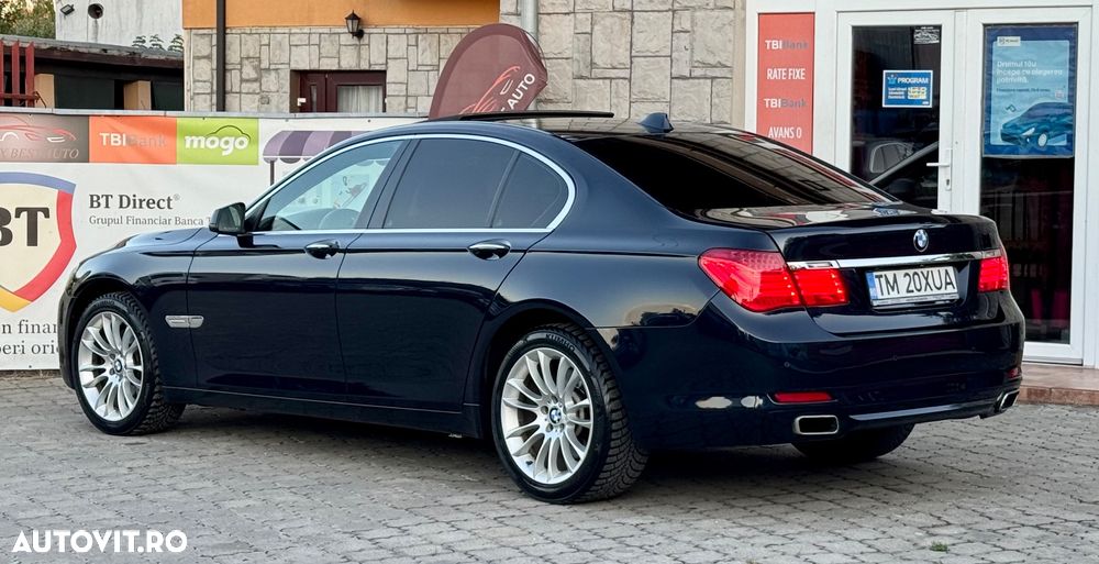 BMW Seria 7 740d - 4