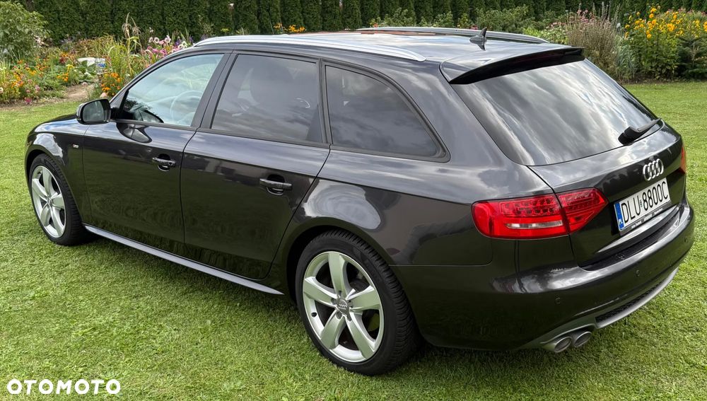 Audi A4 - 4