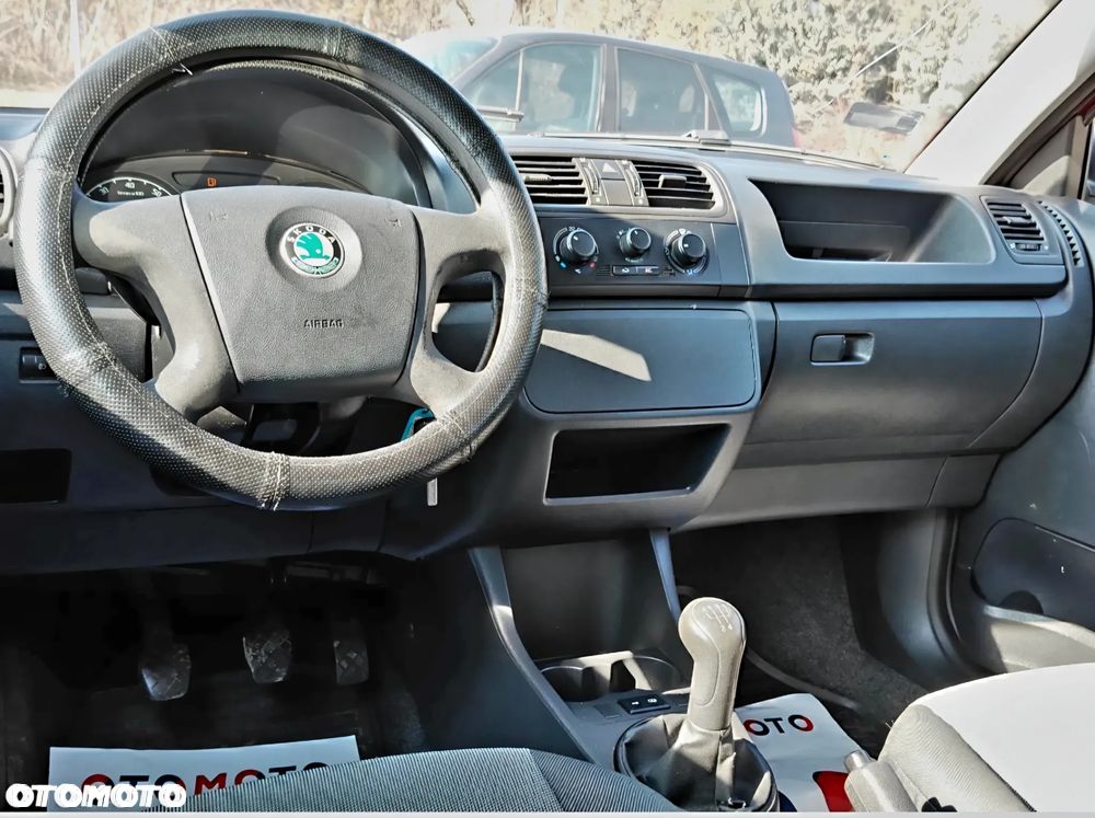 Skoda Fabia - 11