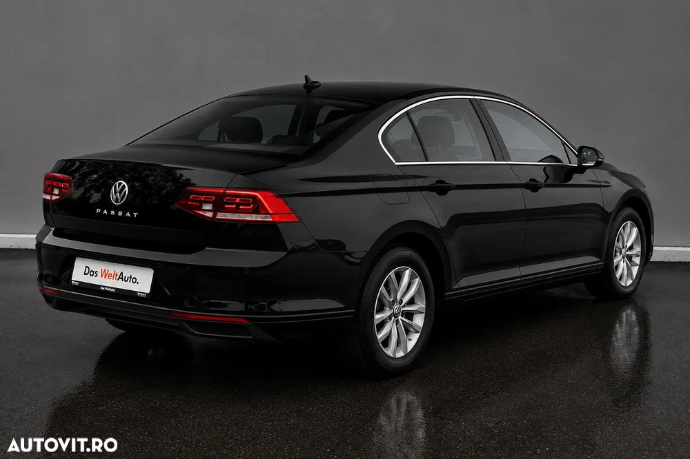 Volkswagen Passat - 23