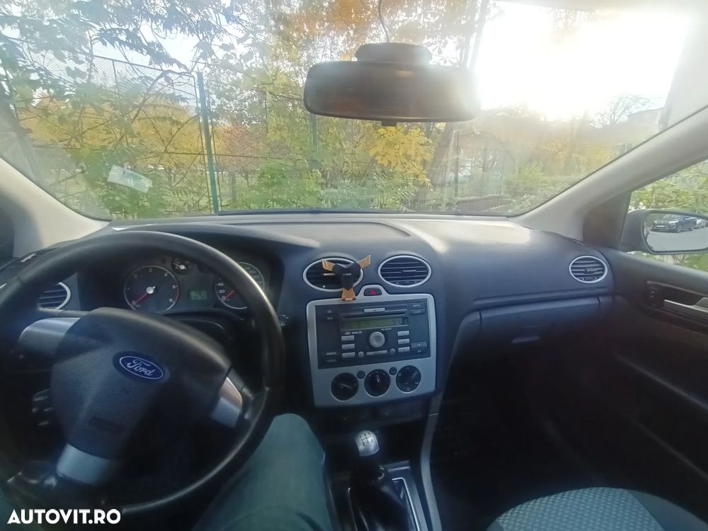 Ford Focus - 5