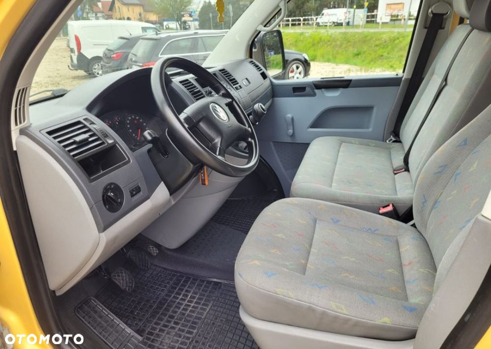 Volkswagen T5 - 8