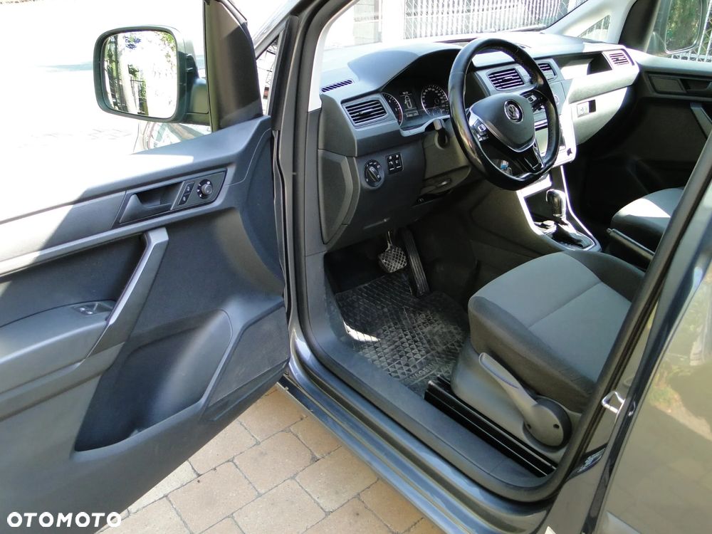 Volkswagen Caddy - 10