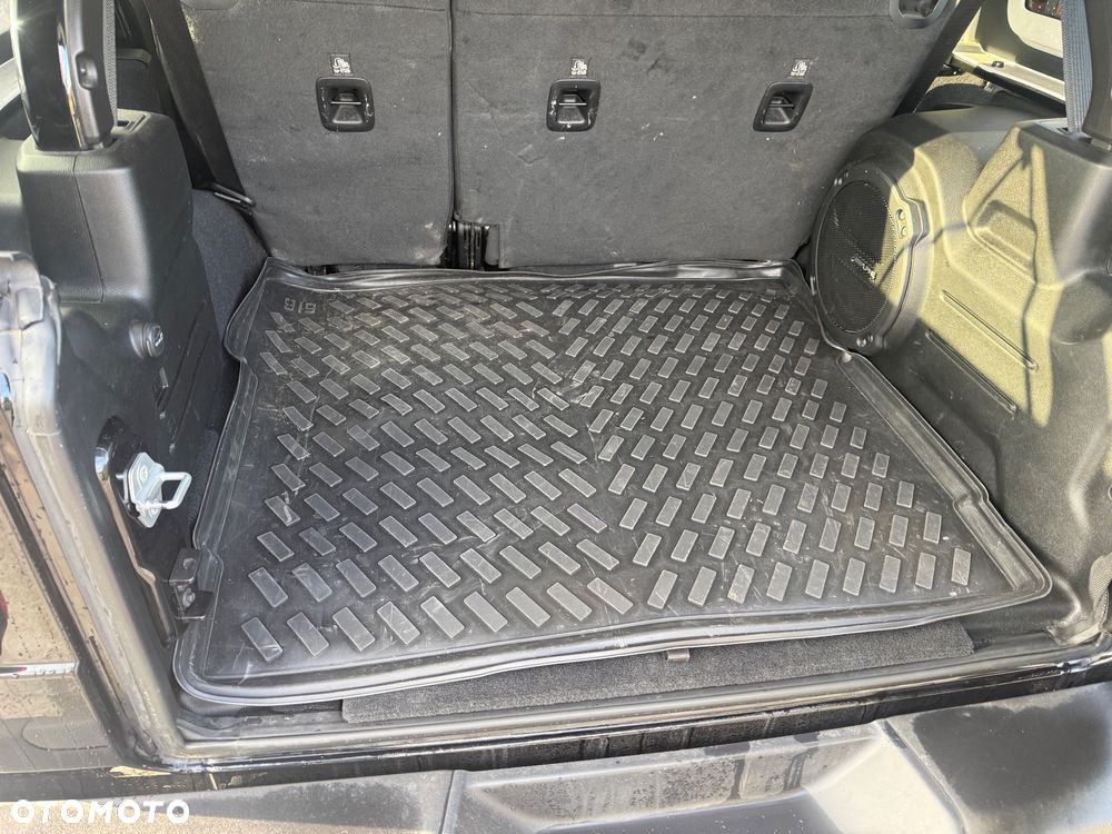 Jeep Wrangler 2.0 T-GDI Hardtop AWD Automatik 80th Anniversary - 9