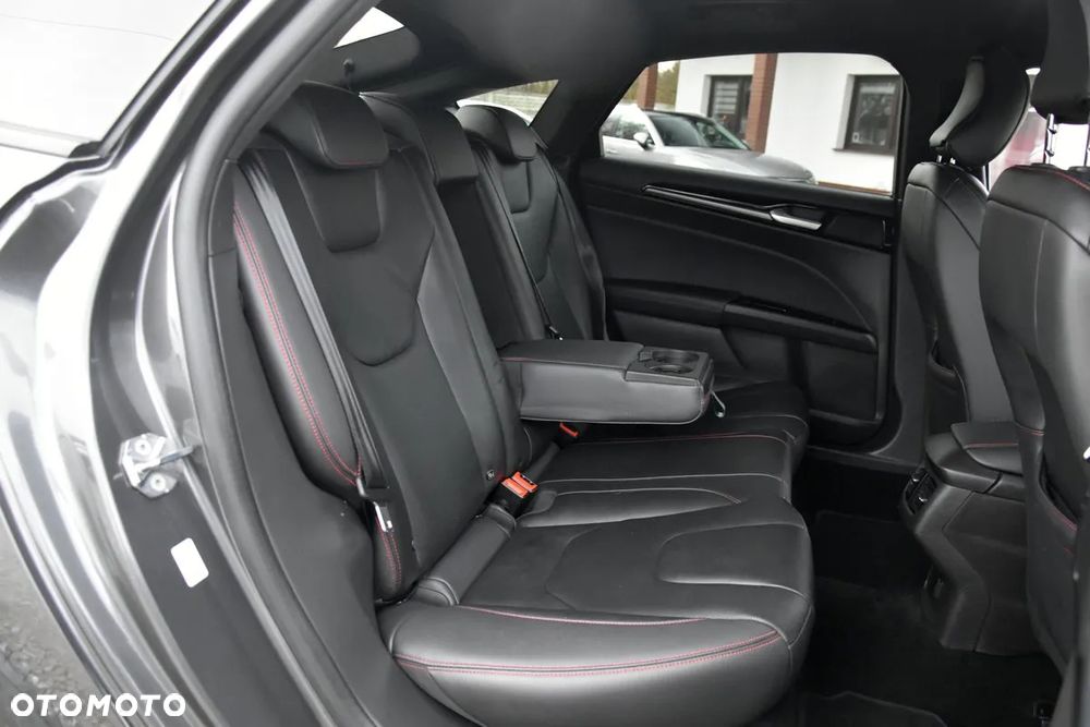 Ford Mondeo 2.0 EcoBlue ST-Line - 25