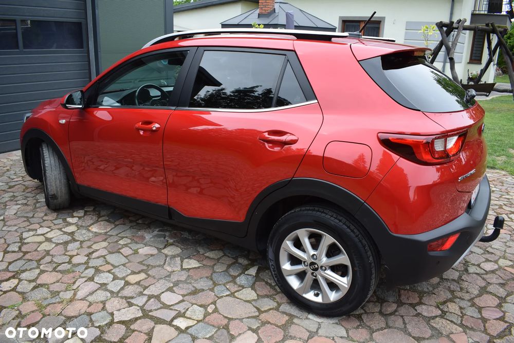 Kia Stonic - 8