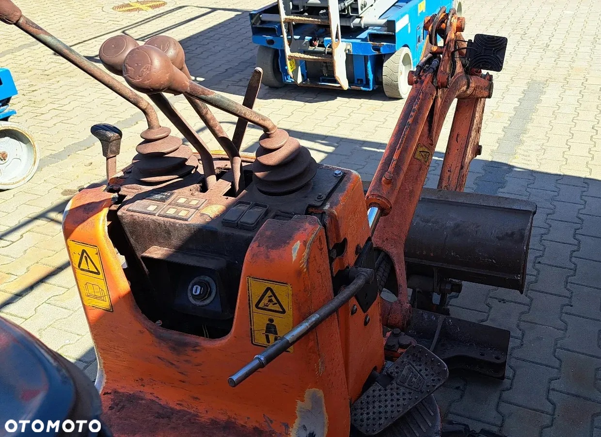 JCB 8008 CTS - 3