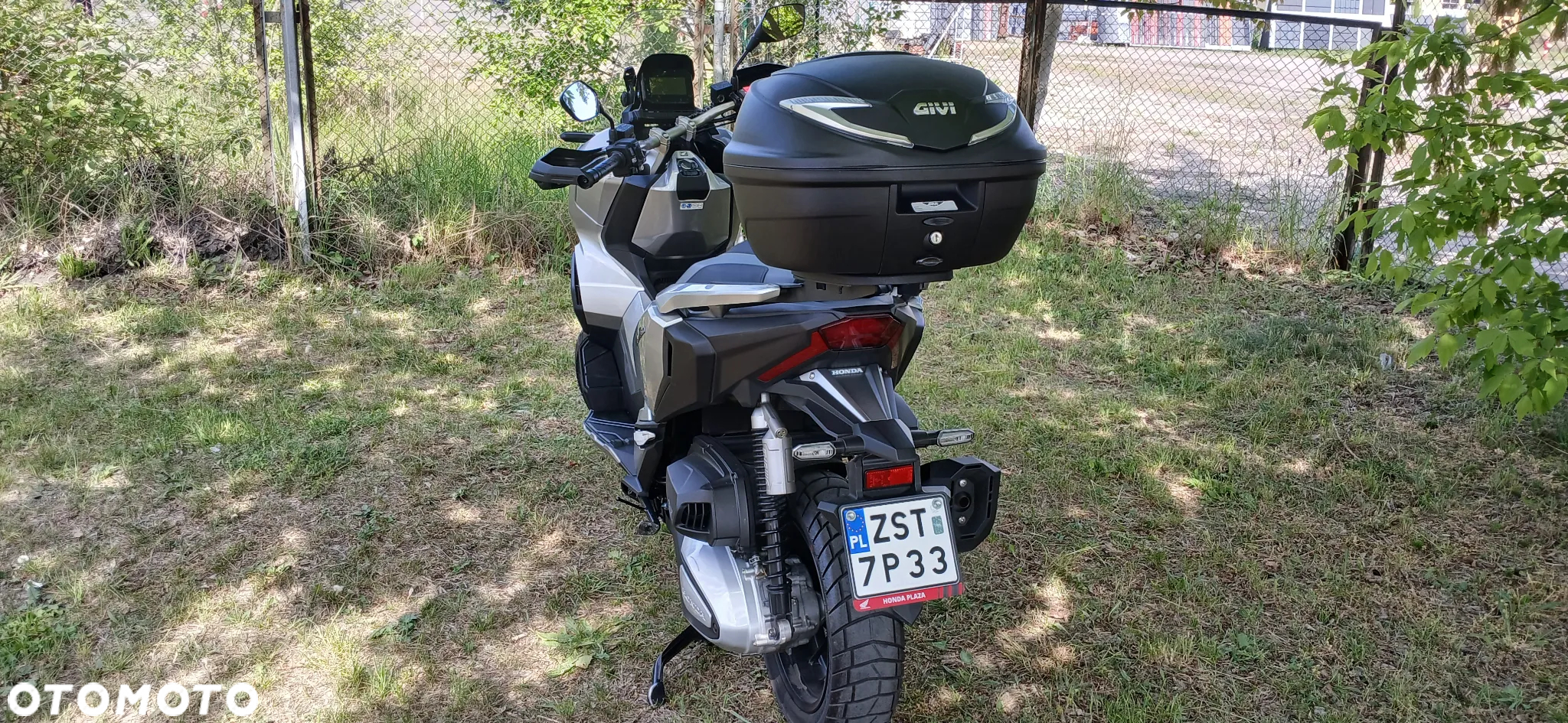 Honda ADV350 - 4