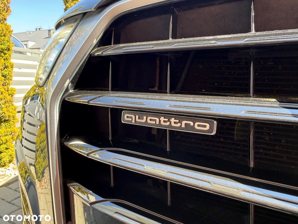 Audi Q3 40 TFSI Quattro S tronic - 33