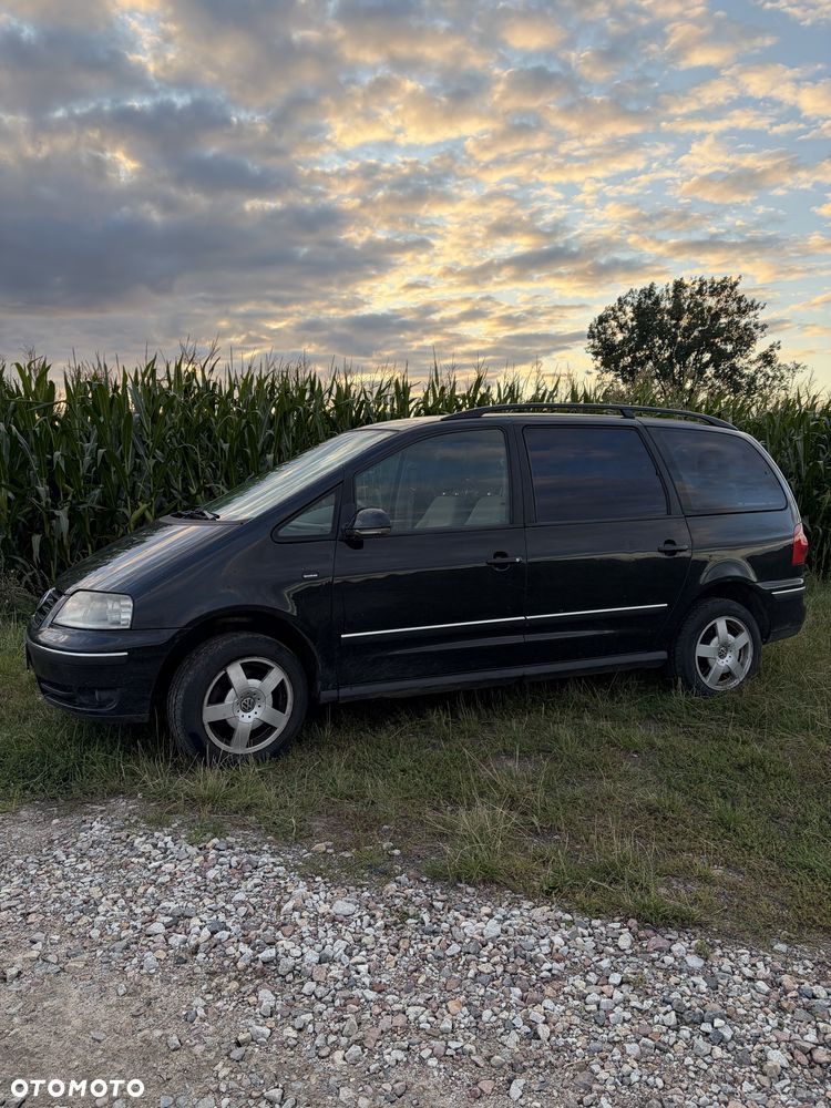 Volkswagen Sharan - 2