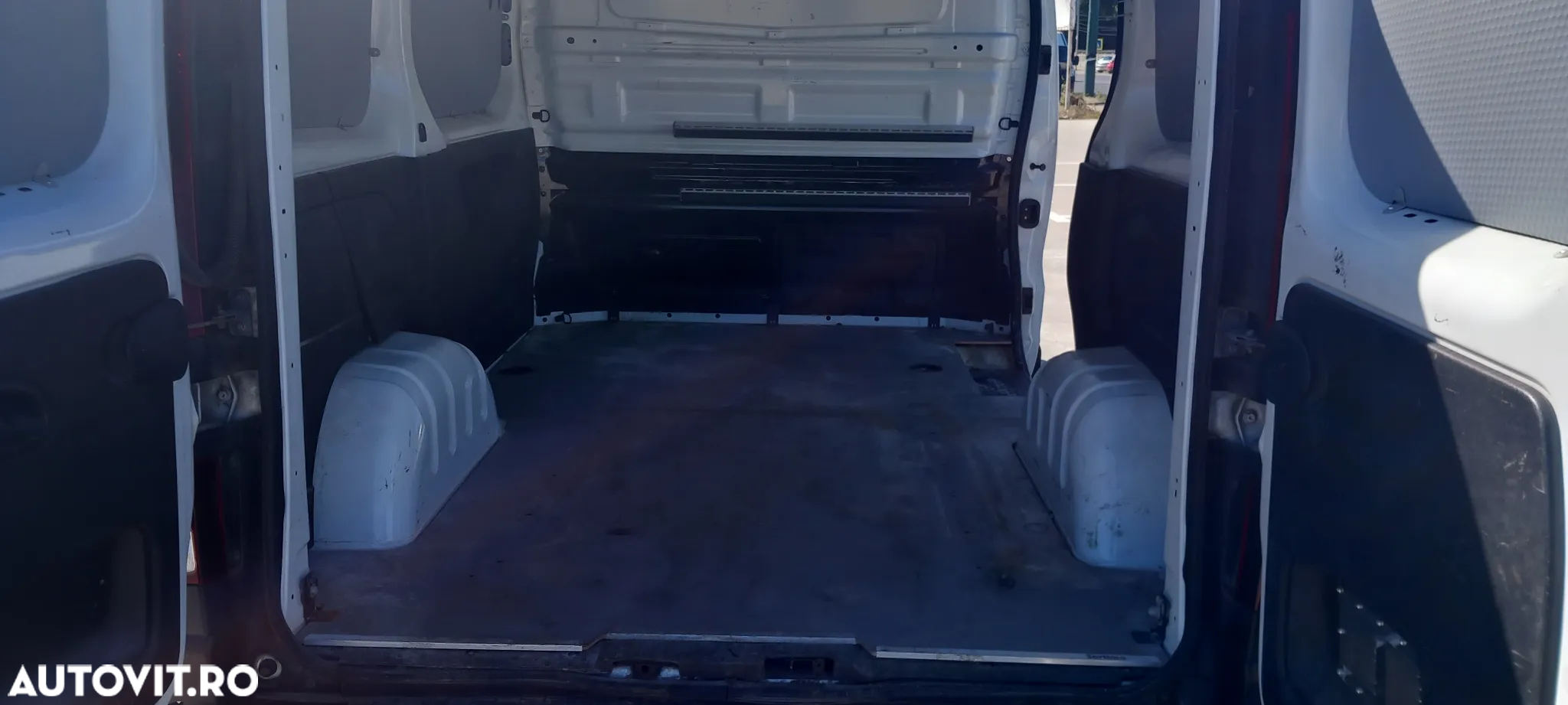 Renault Trafic - 7
