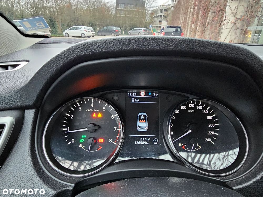 Nissan Qashqai 1.2 DIG-T N-Connecta EU6 - 6