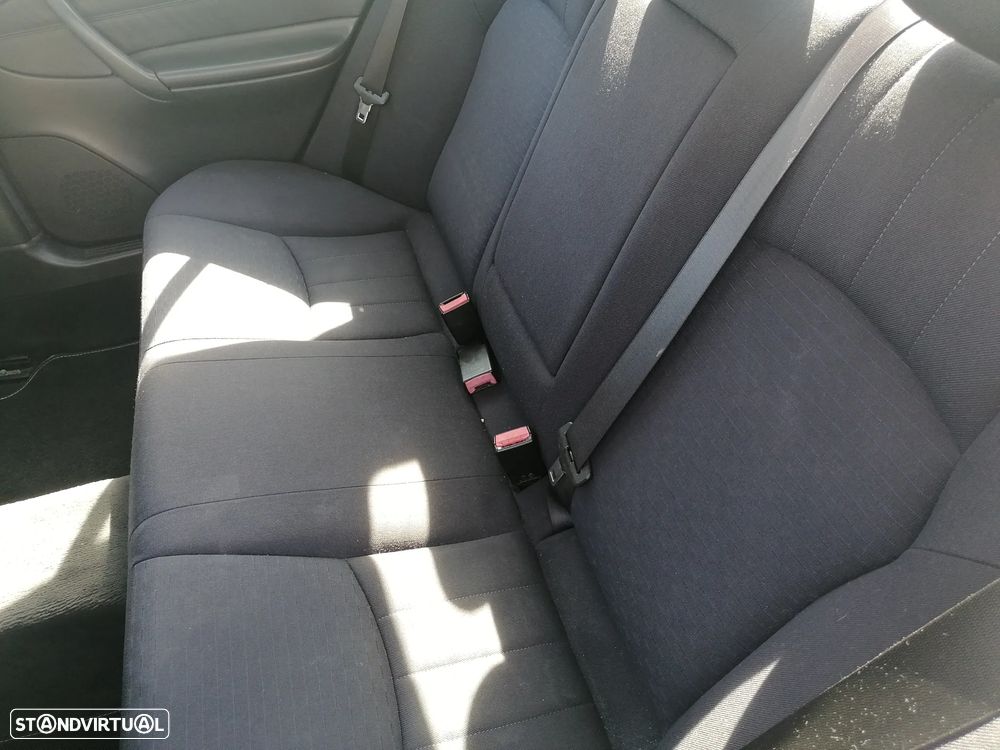 Mercedes-Benz C 220 CDI Avantgarde Aut. - 7