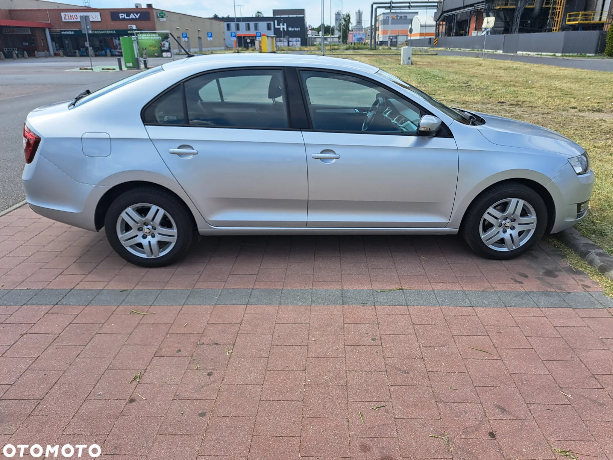 Skoda RAPID 1.0 TSI Ambition - 8