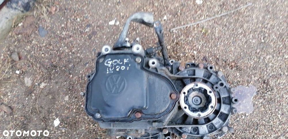 Volkswagen golf passat bora beetle 2,0 benzyna  skrzynia biegów EBP - 1