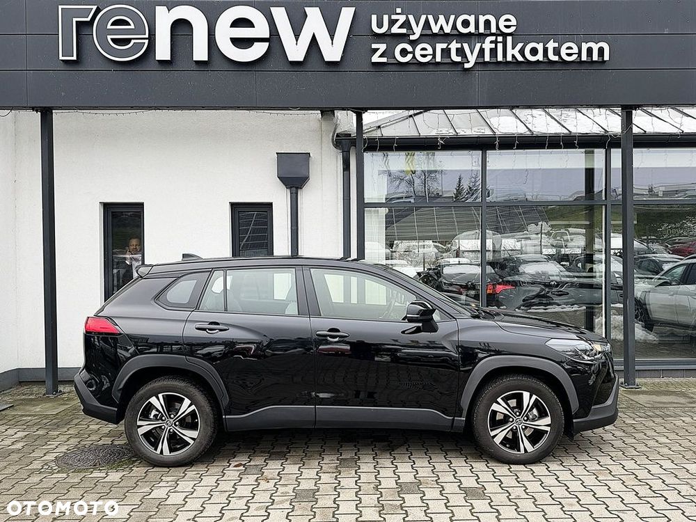 Toyota Corolla Cross - 3