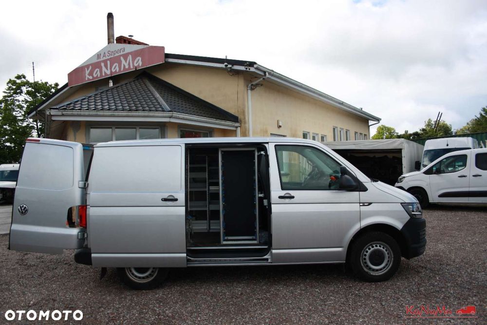 Volkswagen Transporter - 12