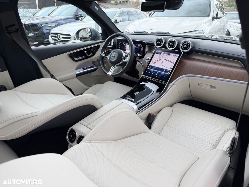 Mercedes-Benz GLC 300 e 4Matic 9G-TRONIC Avantgarde Advanced - 10