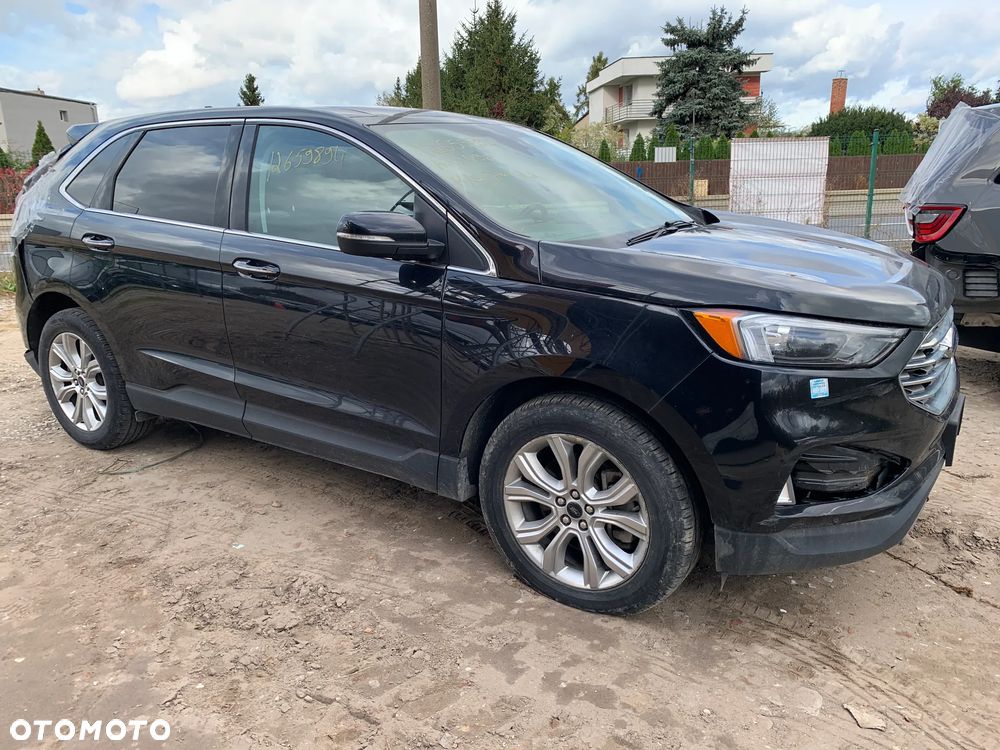 Ford Edge - 9