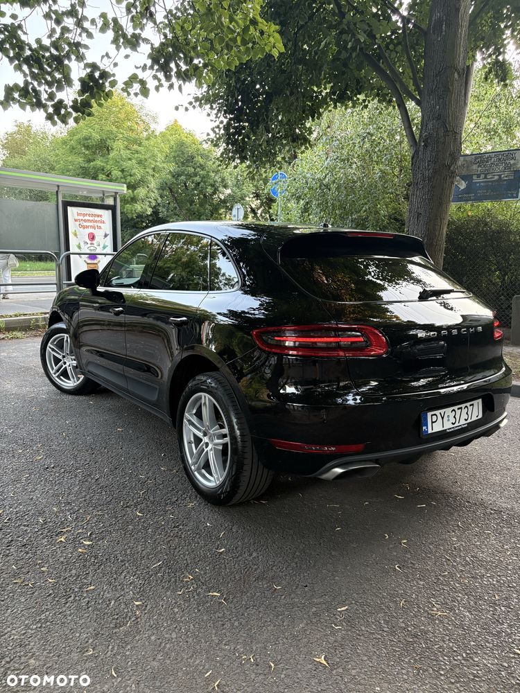 Porsche Macan - 2