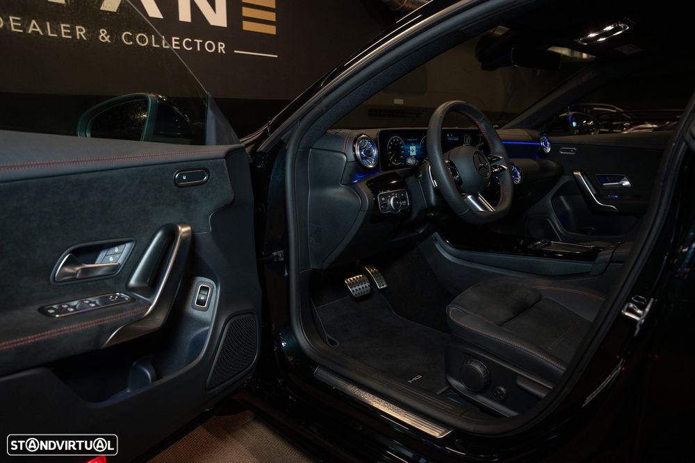 Mercedes-Benz CLA 250 - 13