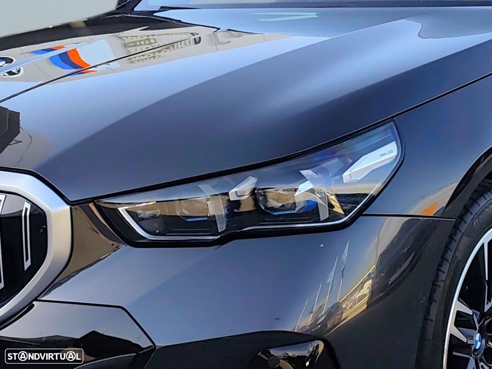 BMW 520 d Pack Desportivo M - 3