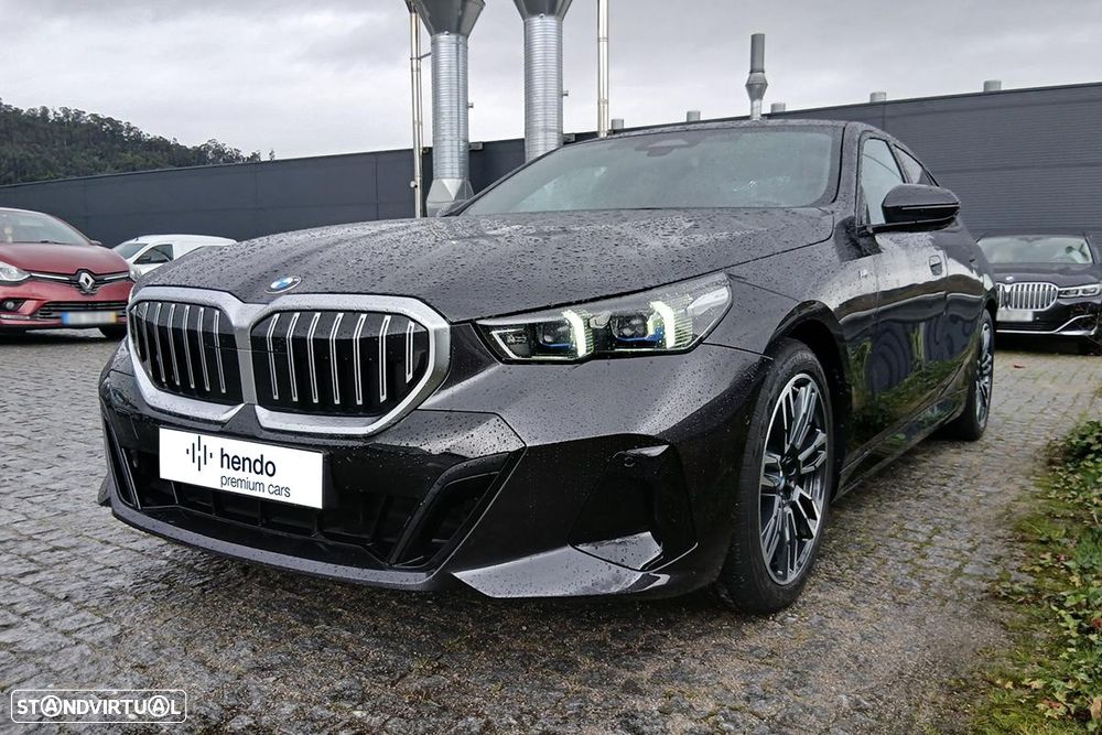 BMW 520 d Pack Desportivo M Pro - 1