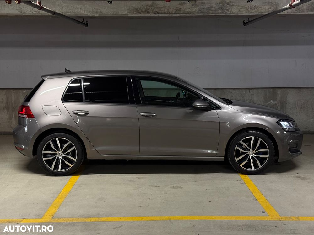 Volkswagen Golf 1.4 TSI BMT Highline - 6