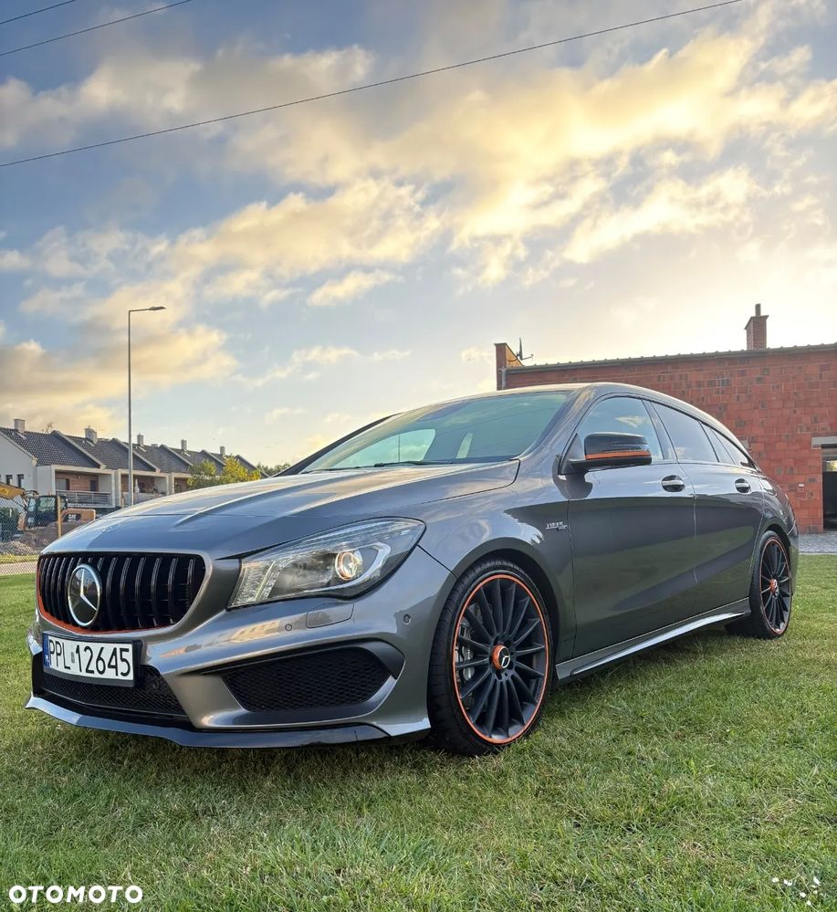 Mercedes-Benz CLA AMG 45 4-Matic - 8