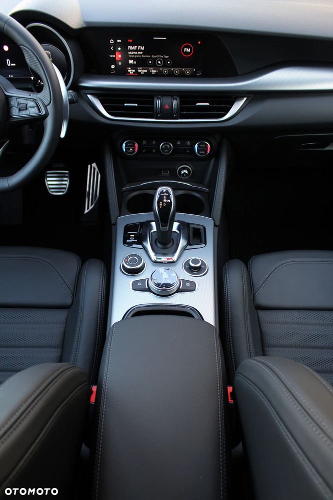 Alfa Romeo Stelvio 2.0 Turbo Veloce Q4 - 23