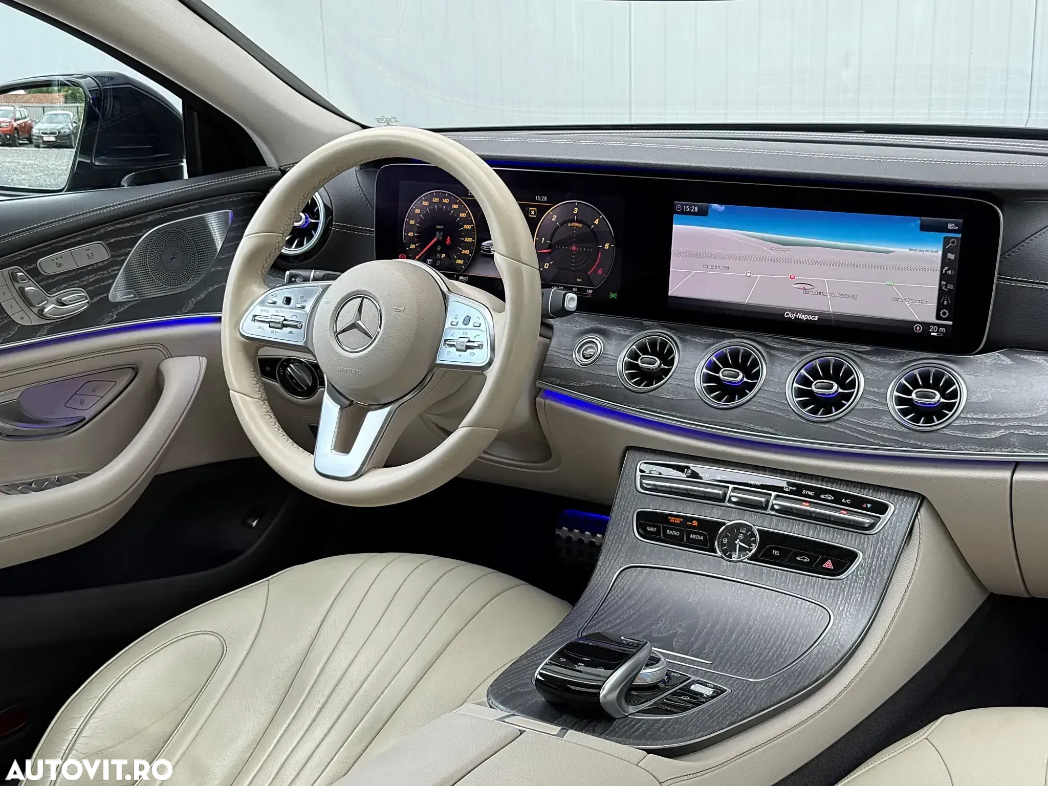 Mercedes-Benz CLS 350 d 4Matic 9G-TRONIC AMG Line - 13