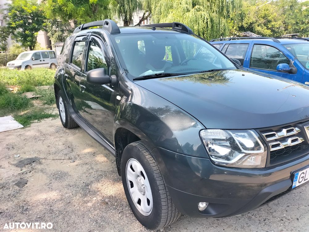 Dacia Duster 1.6 4x2 Laureate - 2