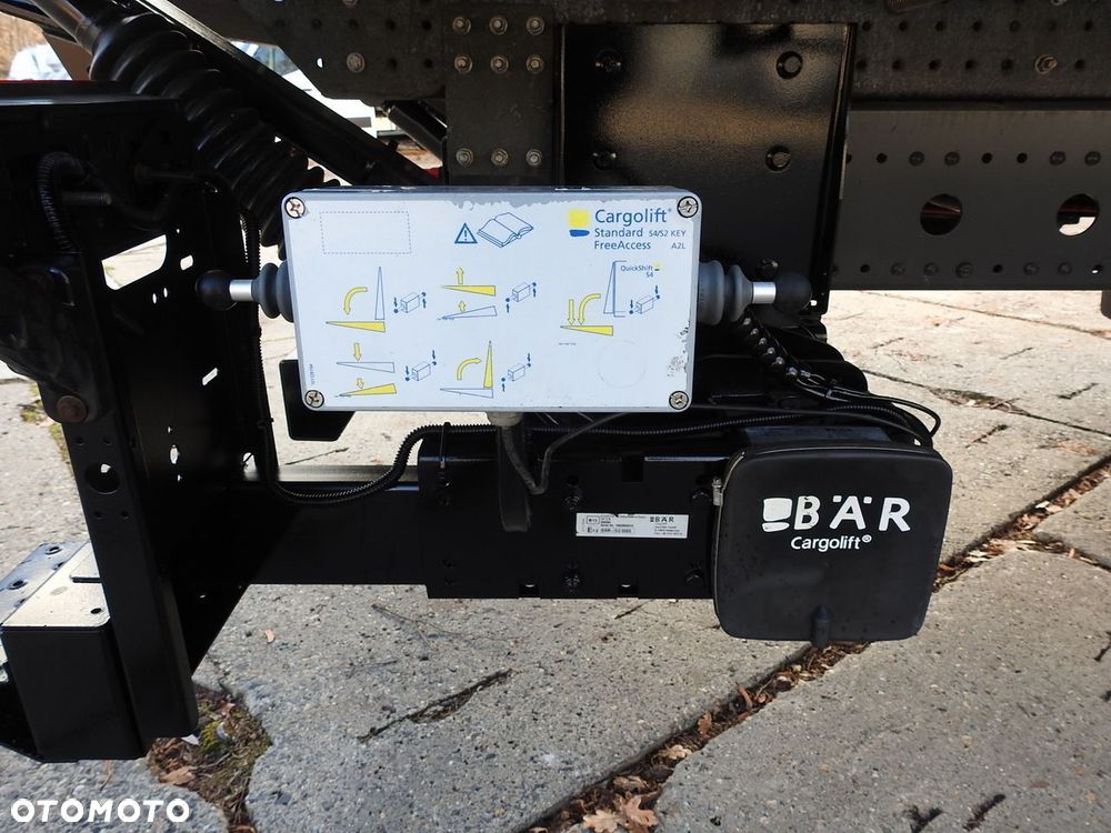 Mercedes-Benz ATEGO 12.24 KONTENER CHŁODNIA -10*C WINDA 16 PALET FUNKCJA GRZANIA ZASILANIE 230V WEBASTO KLIMATYZACJA TEMPOMAT LEDY PNEUMATYKA AUTOMAT BLIŹNIACZE KOŁA  240 - 22