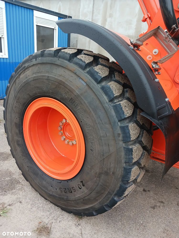Hitachi ZW 150 - 23