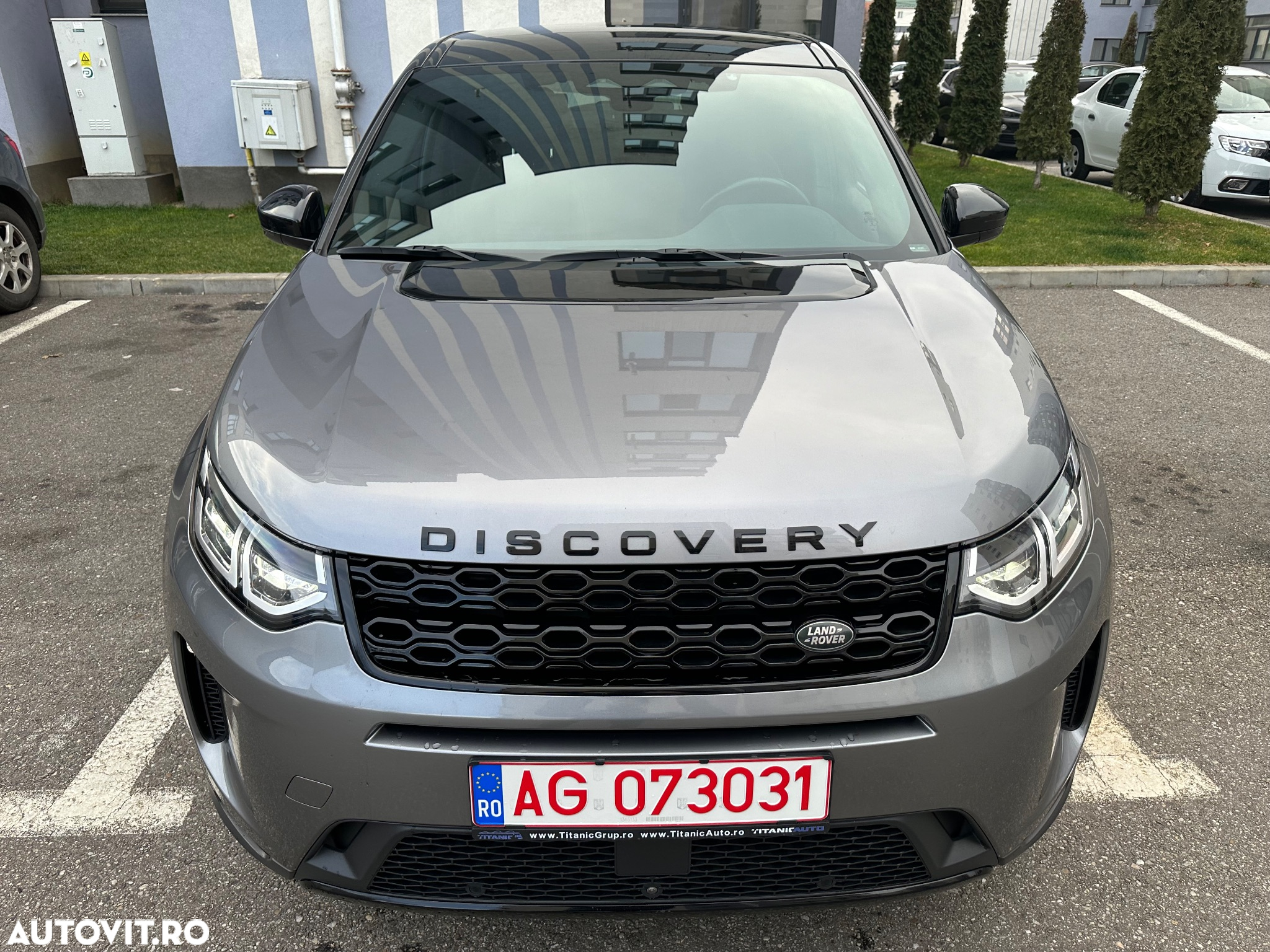 Land Rover Discovery Sport 2.0 D165 MHEV - 15