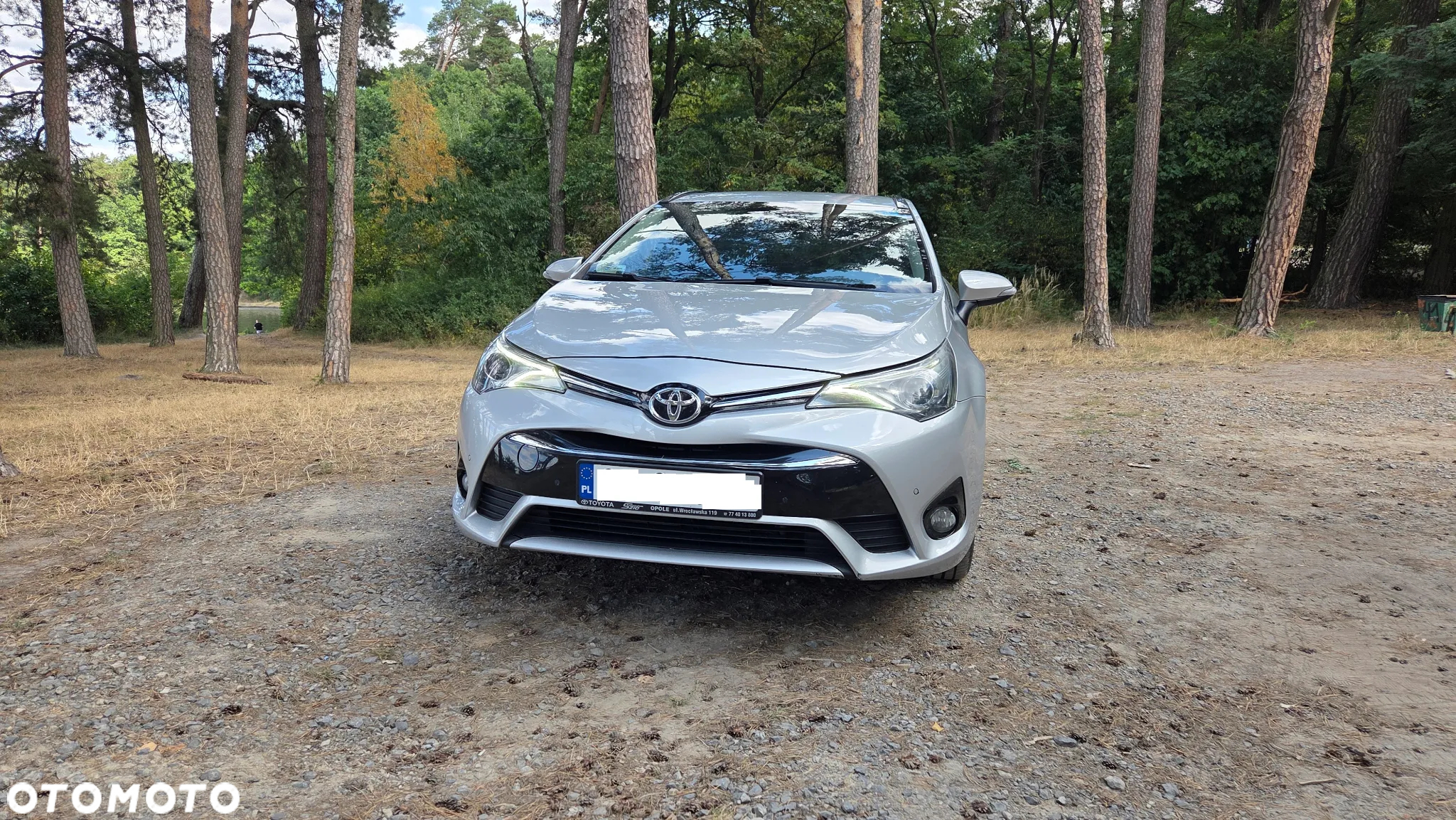 Toyota Avensis 2.0 D-4D Premium - 3