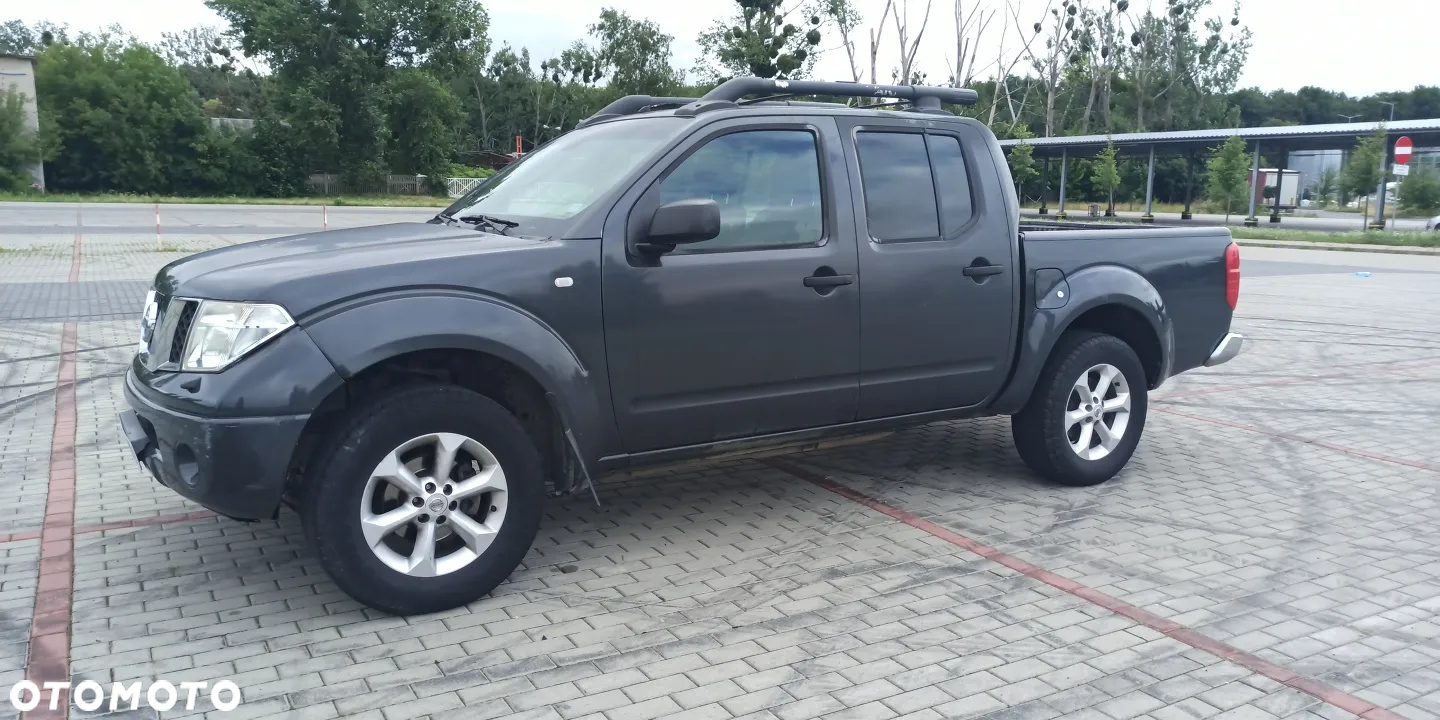Nissan Navara 2.5 TDi Base / XE - 9