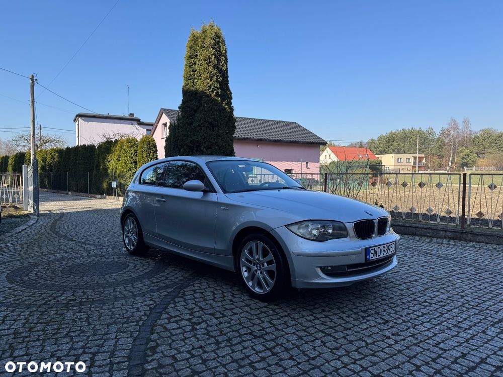 BMW Seria 1 - 2
