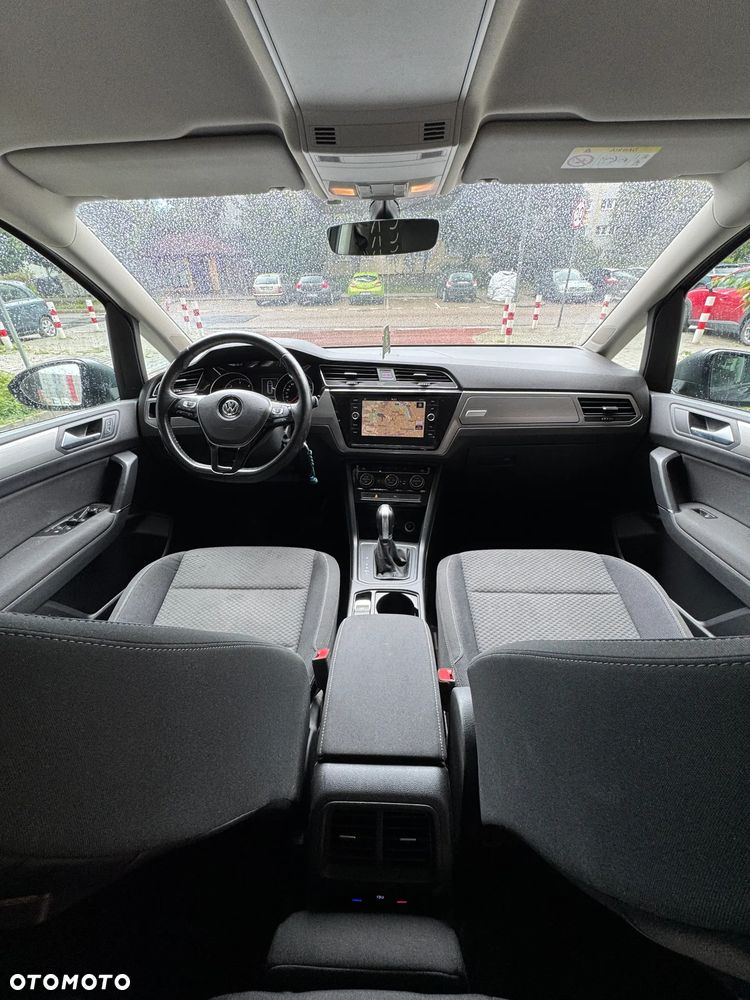 Volkswagen Touran 1.6 TDI SCR (BlueMotion Technology) DSG Comfortline - 10