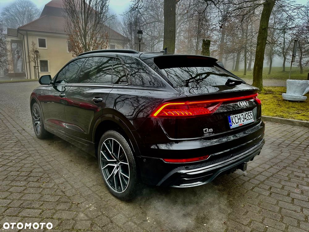 Audi Q8 - 4