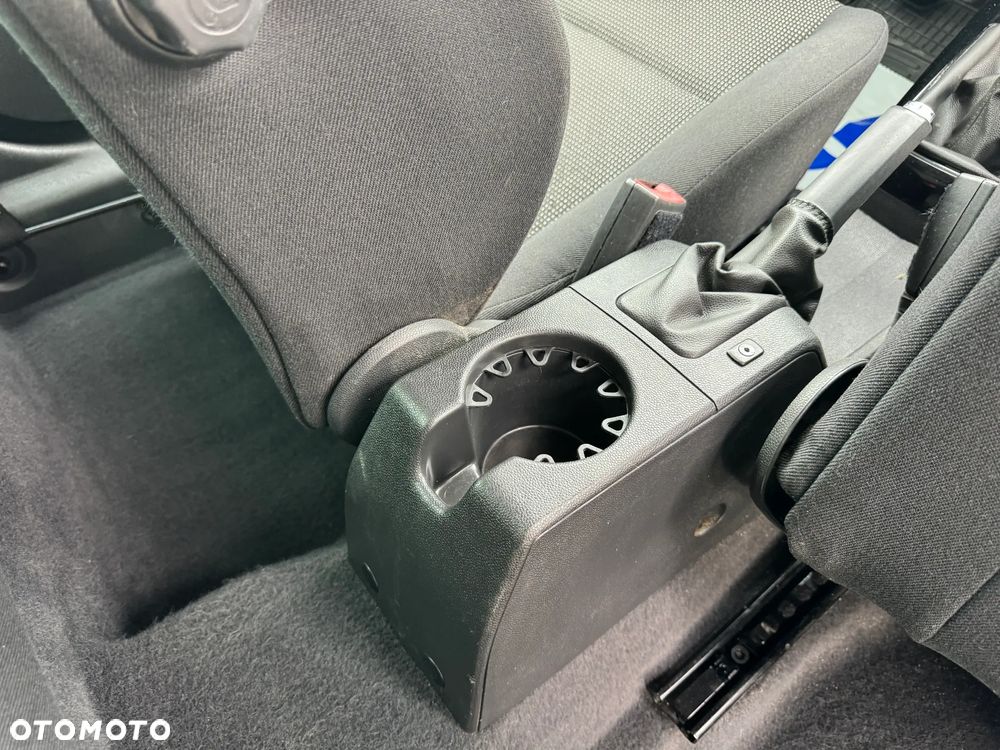 Opel Astra 1.6 Edition 111 Jahre - 26