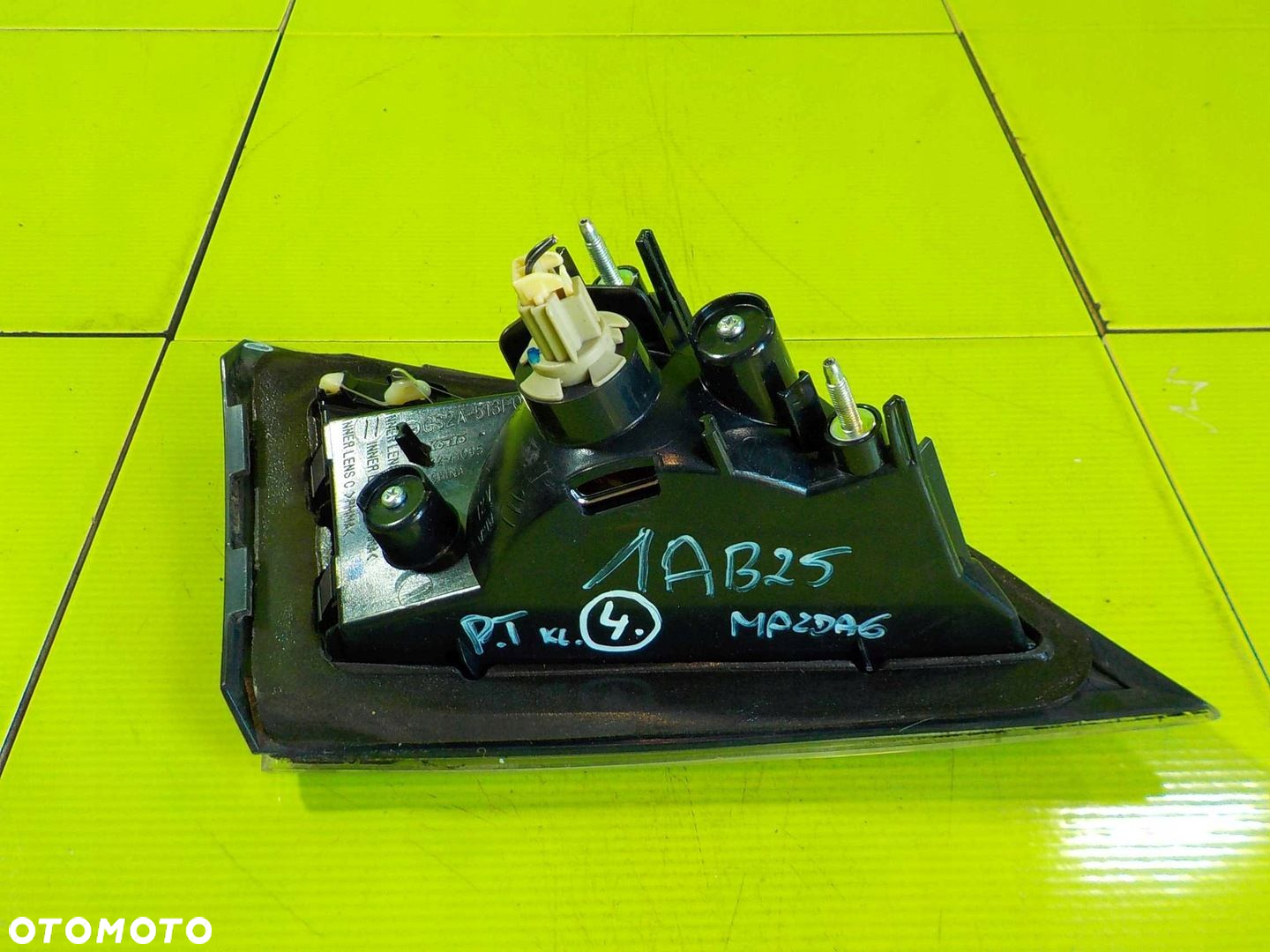 MAZDA 6 GH II LIFT KOMBI lampa prawa tyl w klape - 2