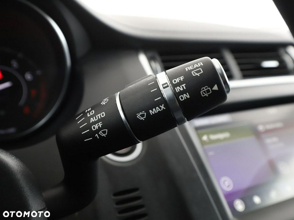 Jaguar E-Pace P200 AWD - 33