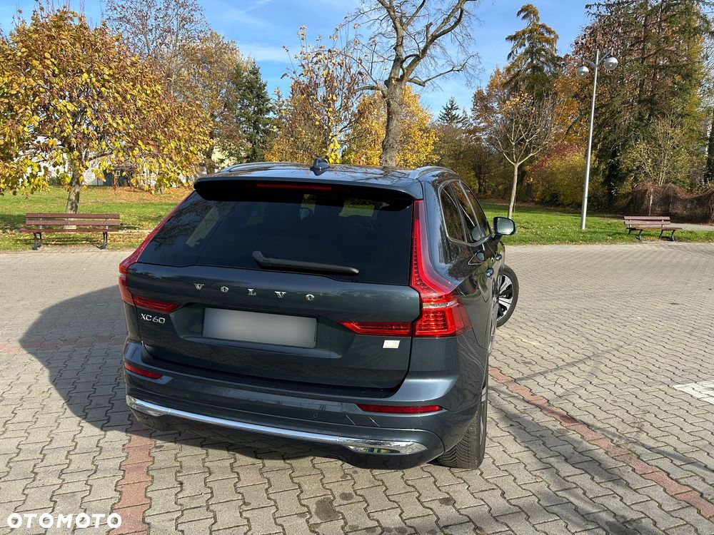 Volvo XC 60 T6 Plug-In Hybrid AWD Core - 14