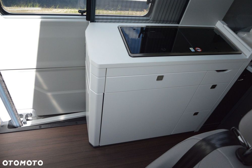 Volkswagen Grand California 600 | 2.0 TDI 177 KM | AUTOMAT | NOWY | BOGATE WYPOSAŻENIE - 28